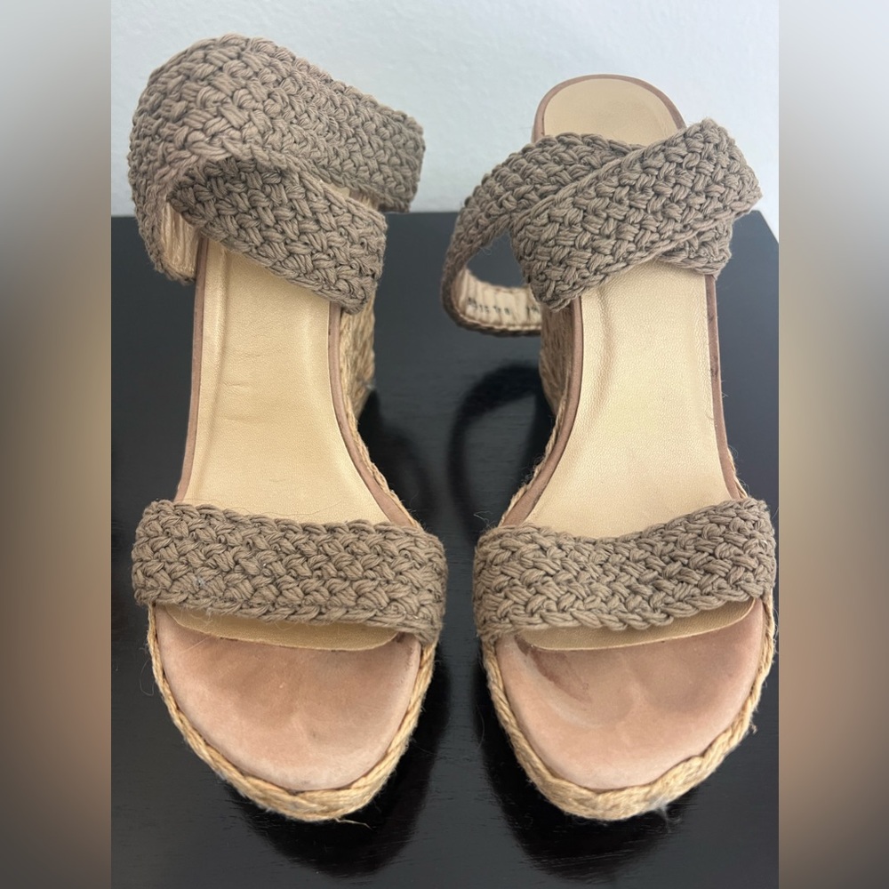 Stuart Weitzman Alex Swamp Crochet Wedge Sandal Sz 7 1/2